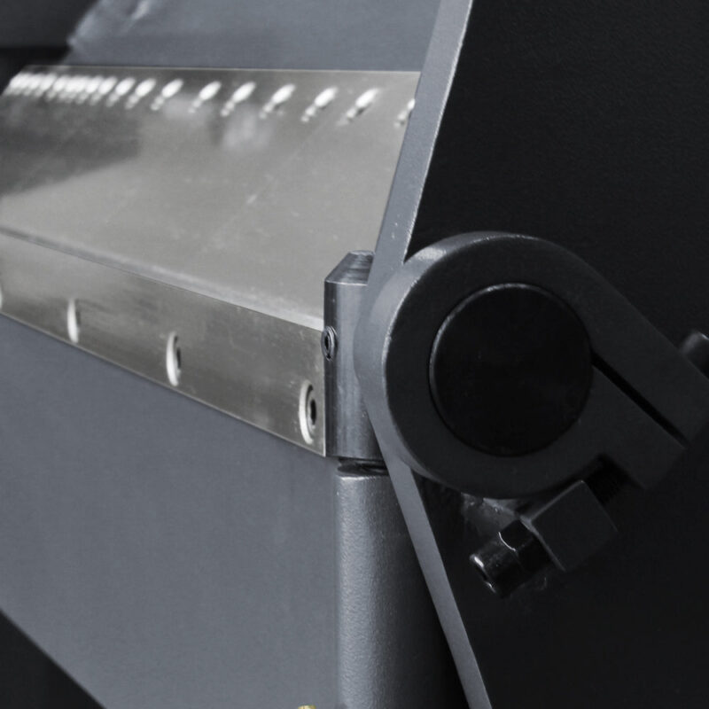 KAKA Industrial PBB-4012, 40-Inch Pan and Box Brake Foot Clamp, Max Clamping Bar Lift 1-7/8 Inch, Max Box Depth 2.5 Inch, Folding Angle 0-135 Degree,Nose Radius 1/32 Inch, Sheet Metal Folding Machine - Image 4